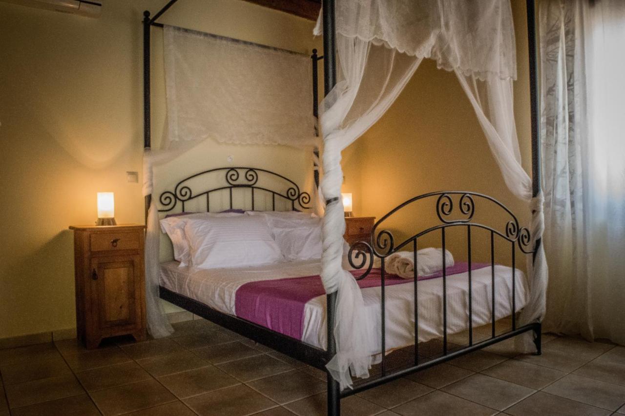 Niriides Villas Old Listing Hersonissos  Ngoại thất bức ảnh